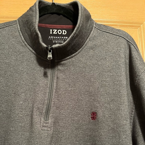 Men's IZOD Advantage SportFlex Performance Stretch Fleece Quarter-Zip Pullover - Picture 6 of 9